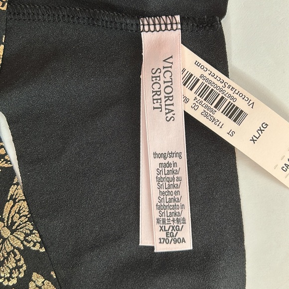 2 pair Victoria’s Secret no show thongs black butterfly shine and casual olive - Picture 5 of 10